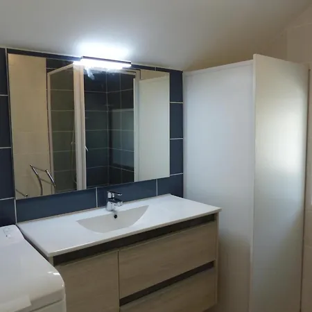 Longere Bourbonnaise Renovee Avec Jardin A - Fr-1-489-44 Ferienhaus *