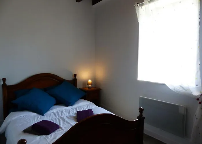 Longere Bourbonnaise Renovee Avec Jardin A - Fr-1-489-44 別荘 Cressanges