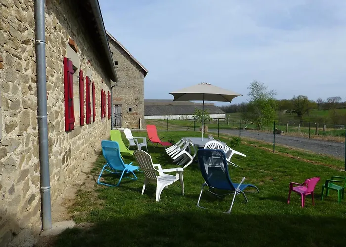 別荘 Longere Bourbonnaise Renovee Avec Jardin A - Fr-1-489-44